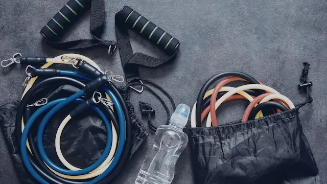 Bandes de résistance prêtes pour exécuter la Méthode des 1 %.